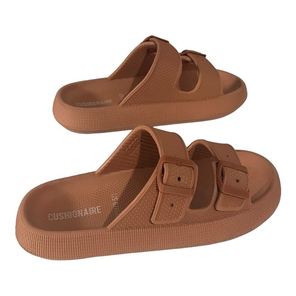 Cushionaire size 8/38 foam dual strap sandals GUC - Picture 4 of 6